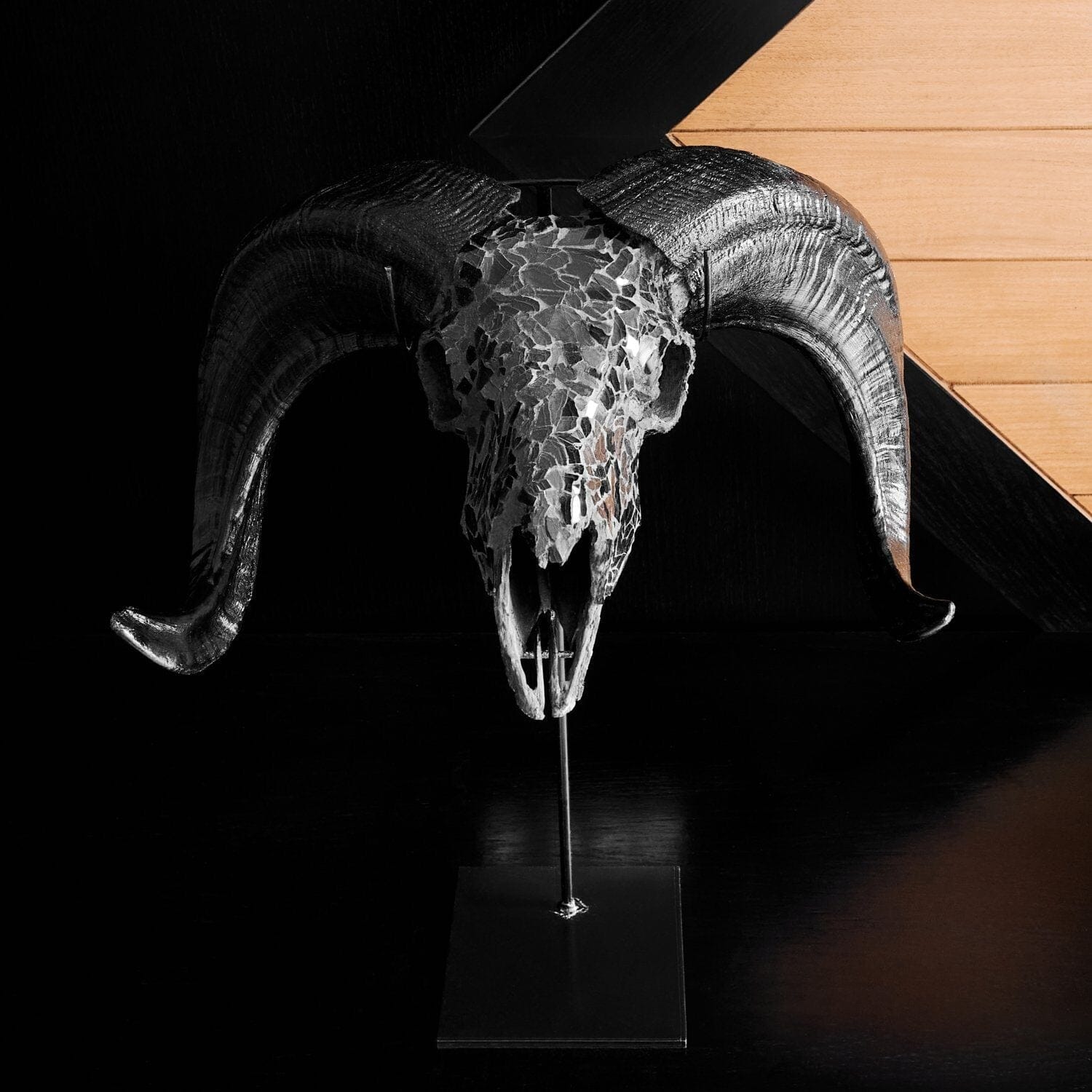 Ram Skull - Black Mirror // Mosaic Finish