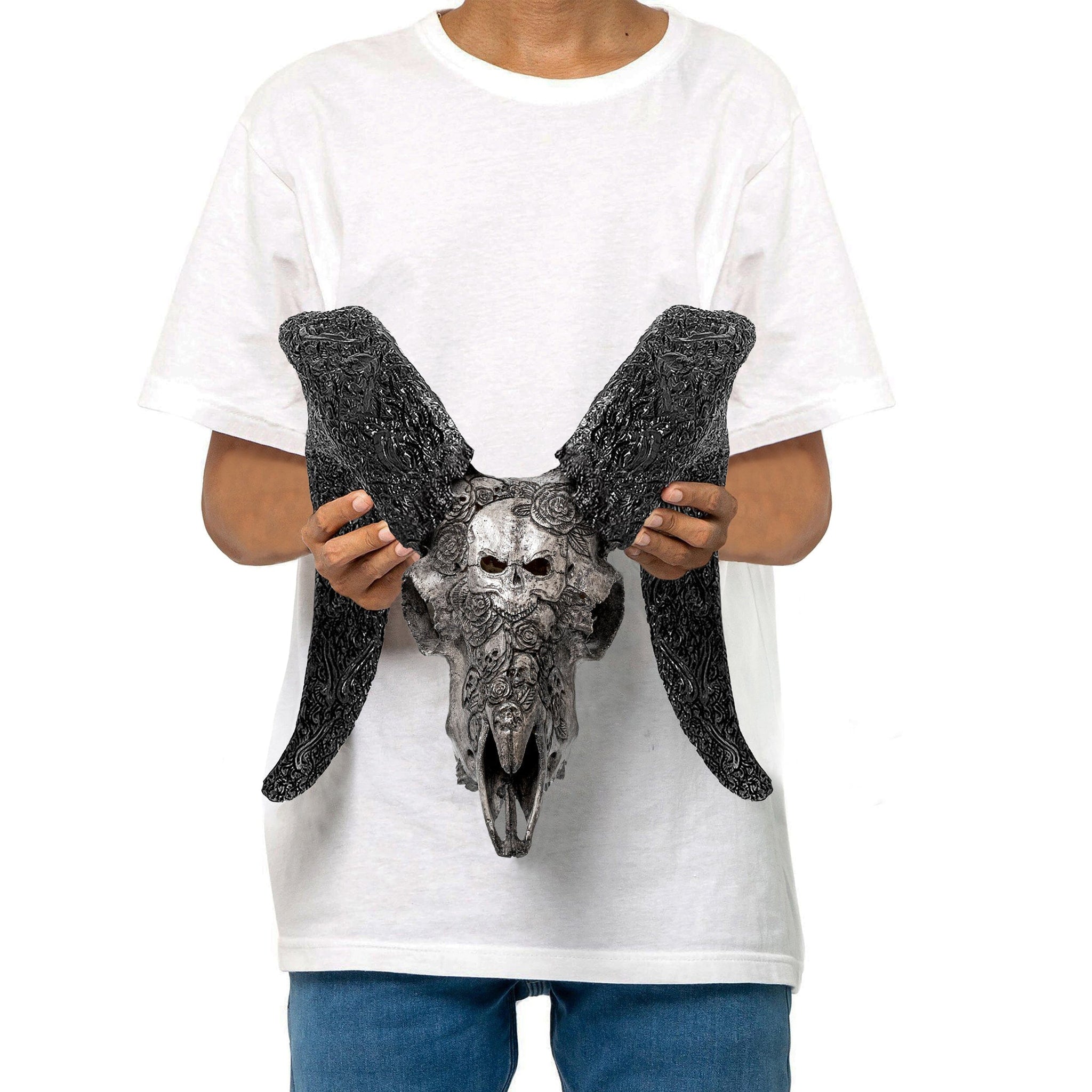 Hand Carved Ram Skull - Gray Thorn