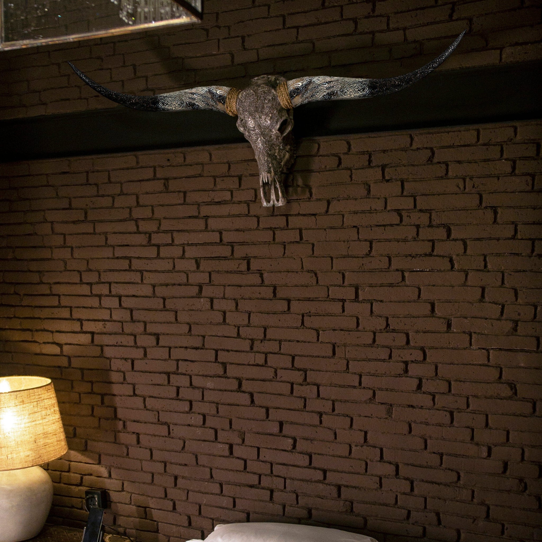 Hand Carved Longhorn Skull - Gray Fine Line