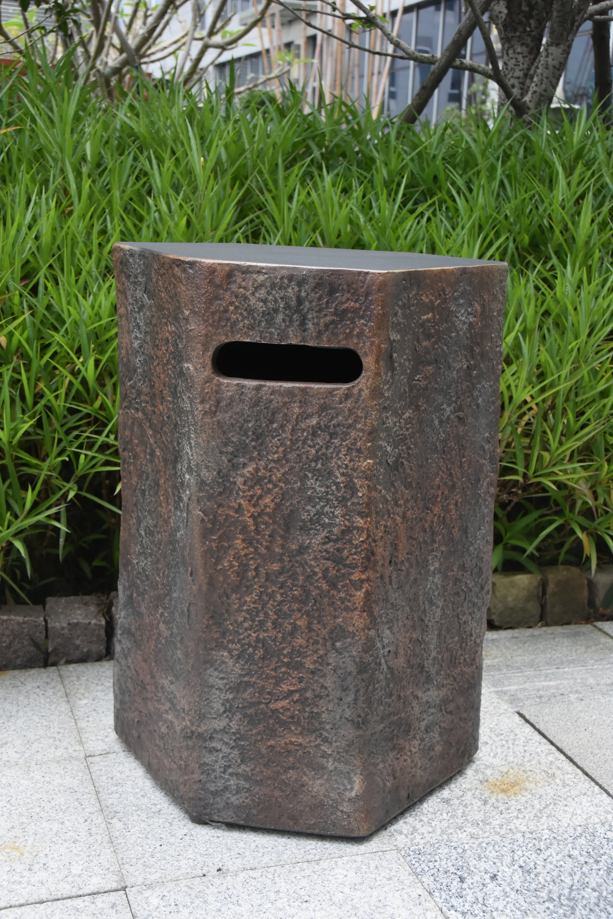 Columbia Tank Cover -24.4''H