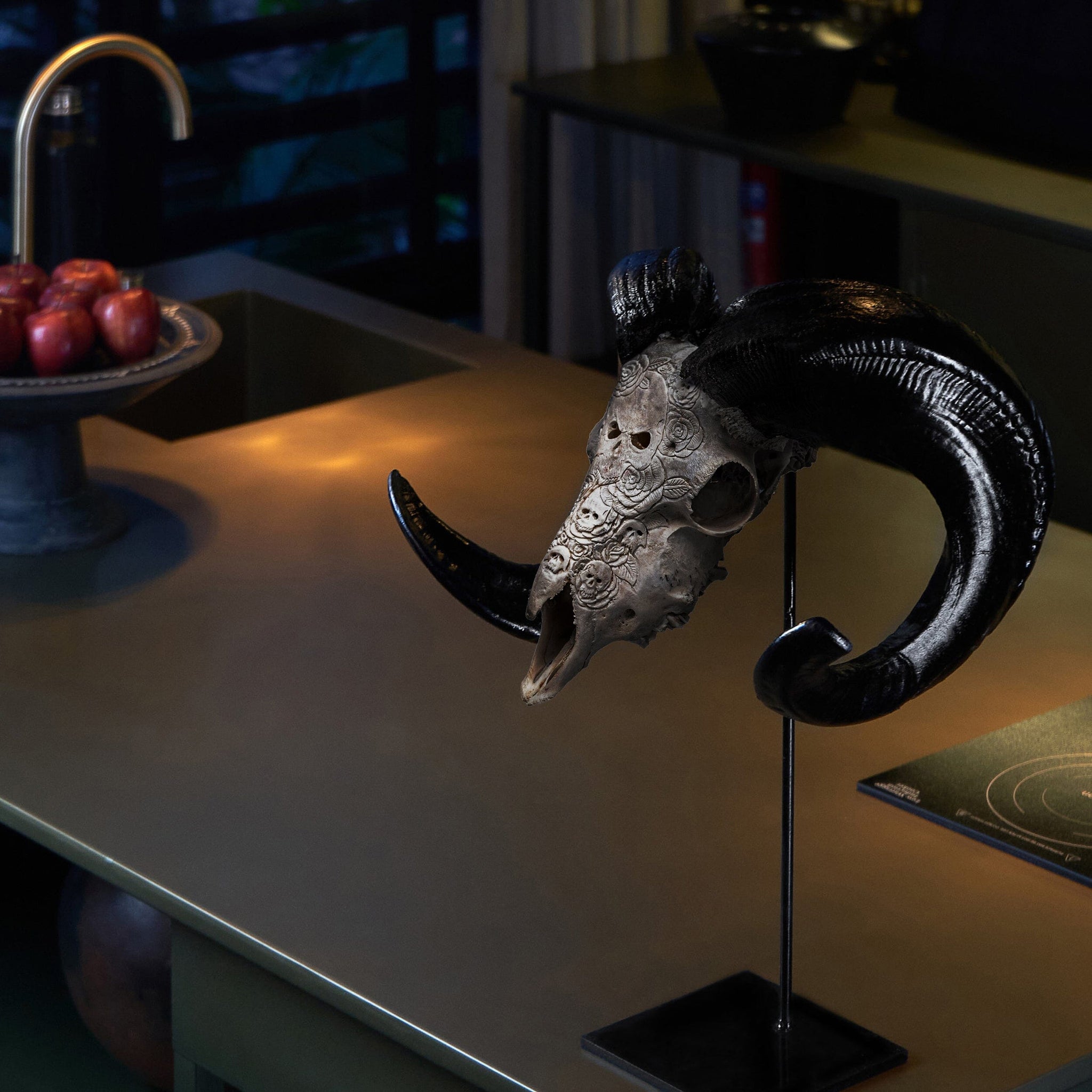 Hand Carved Ram Skull - Gray Thorn