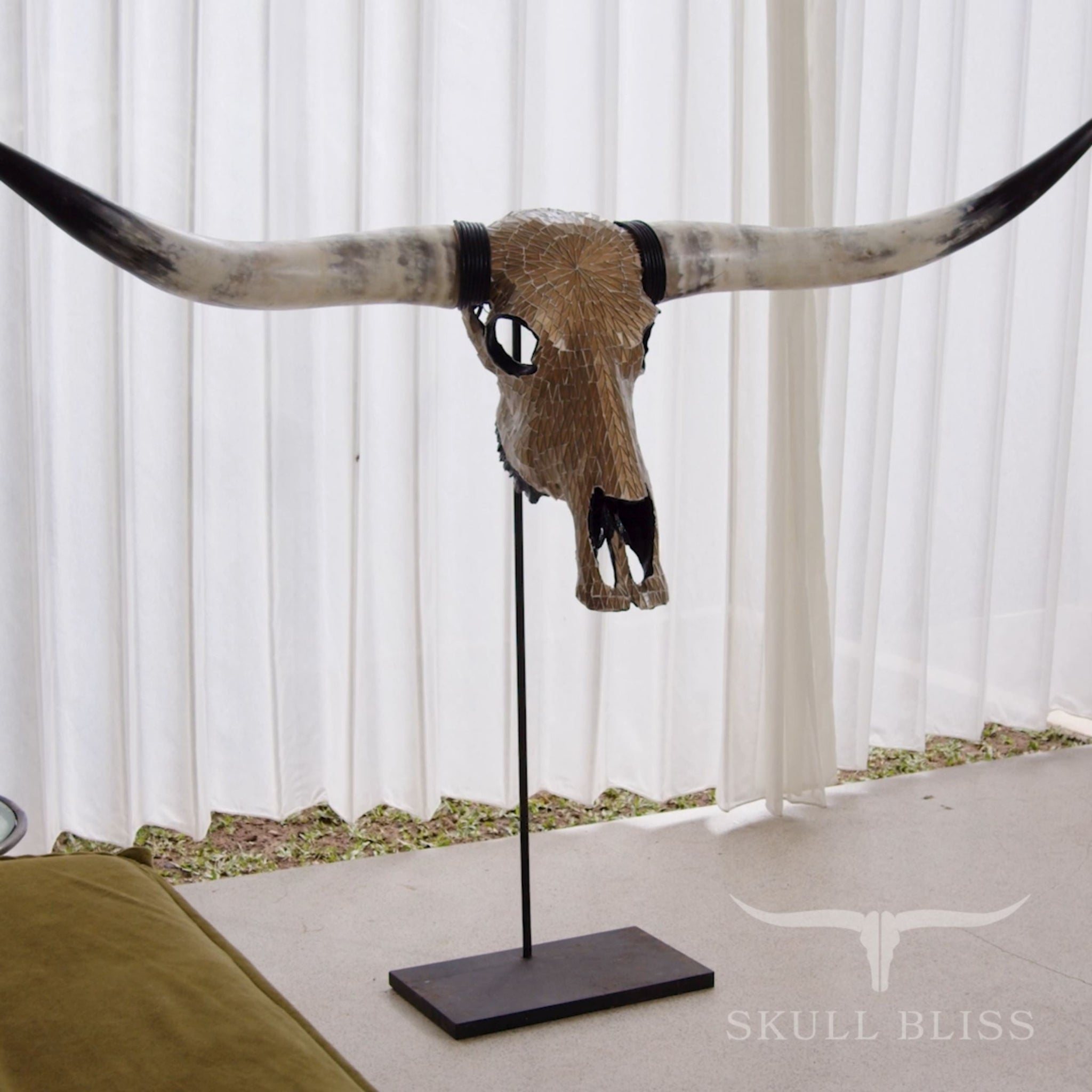 Longhorn Skull - Mocha Mirror // Mosaic Finish